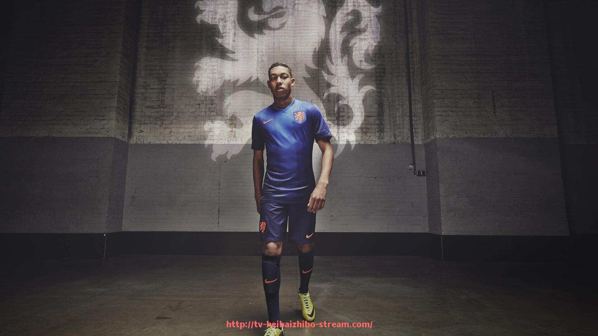 黑白体育直播-浦和红钻球员世俱杯表现全面评估，揭晓谁是战术核心